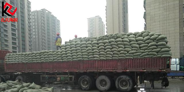 安徽省淮北湖畔御景項(xiàng)目車(chē)庫(kù)頂板回填陶?；幢睖馗缛A三期