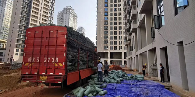 武漢江漢區(qū)新建小區(qū)車(chē)庫(kù)頂板回填陶粒